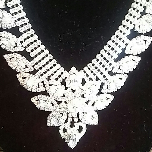 Costumed Diamond Necklace & Earring Set - Picture 3 of 8